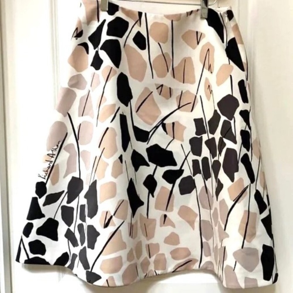 H&M Abstract Print A-Line Skirt - Black and Cream - Richard Allen NWT